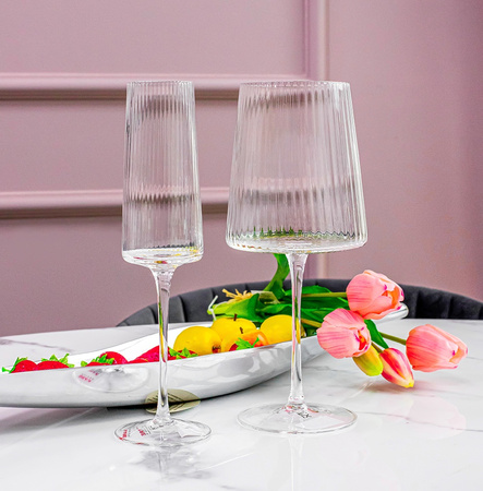 KARE komplet 4 kieliszków do wina RIFFLE 760 ml