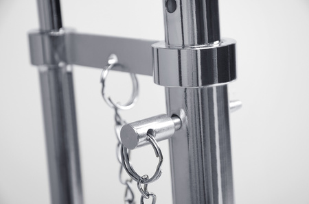 Stolik GREY chromowany - stal galwanizowana, szkło