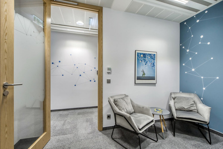 Fotel welurowy FLUENCE ciemna zieleń