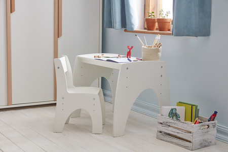 KLIPS zestaw (stolik + krzesełko)