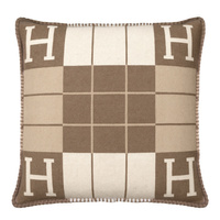 Poduszka dekoracyjna SHP PARIS HOME ciemny beż